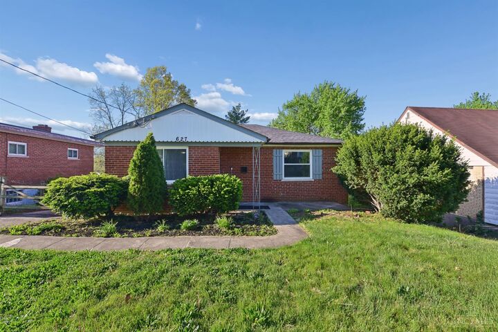 Property Photo:  627 Roebling Road  OH 45238 