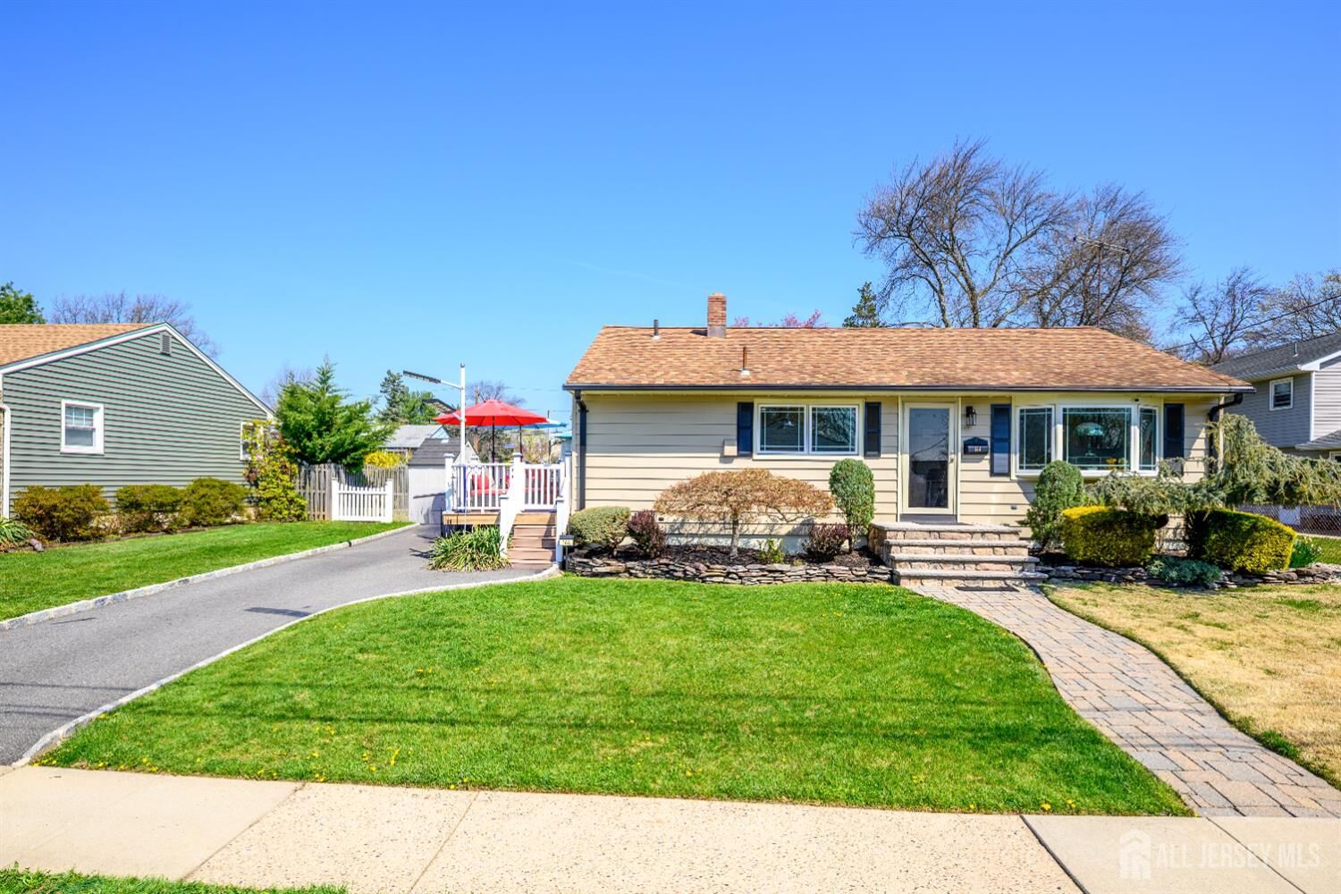Property Photo: 144 Garden Terrace NJ 08817