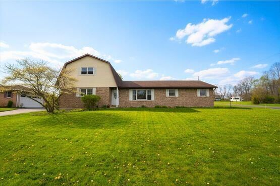Property Photo:  2485 Sheridan Drive  OH 43130 
