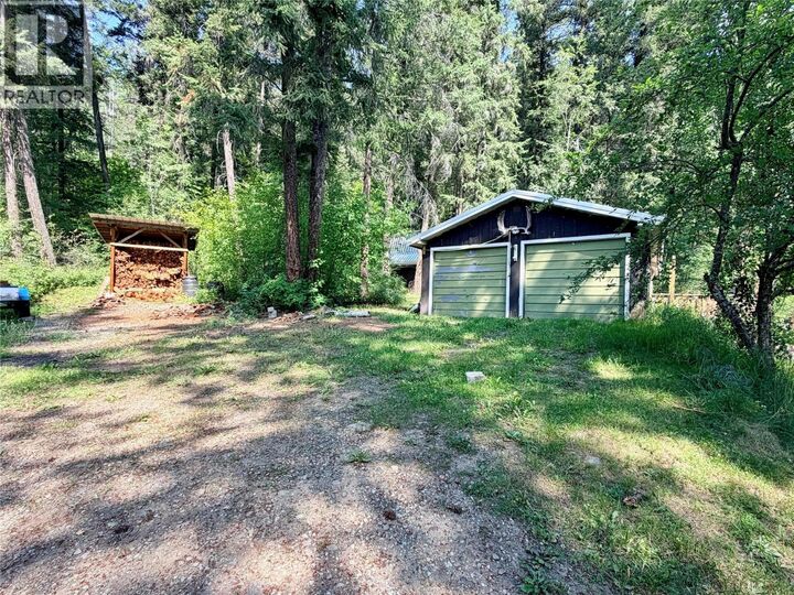 Property Photo: 541 24 Highway BC V0E 1C0