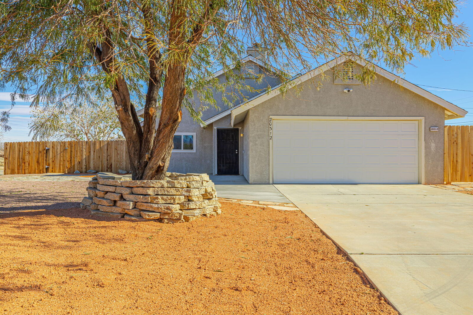 Property Photo:  20312 Graham Street  CA 93505 