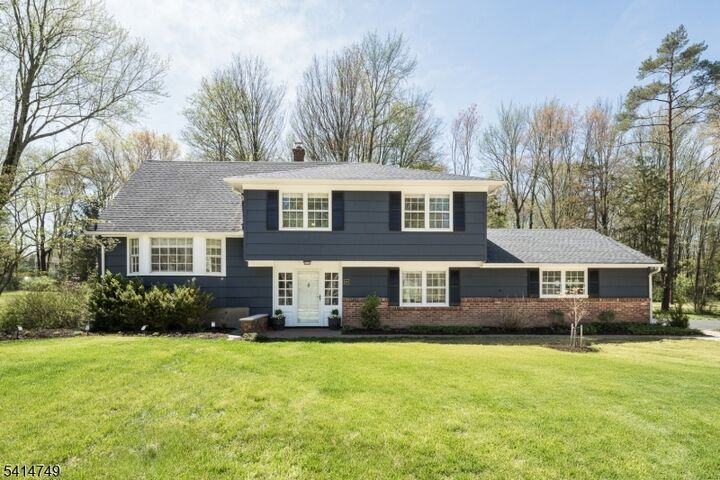 Property Photo: 89 Lyons Pl NJ 07920