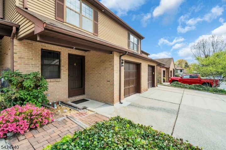 Property Photo:  11 Cindy Ct  NJ 08833 