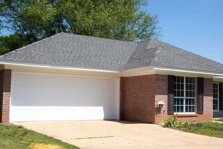 Property Photo:  278 Thornton Drive  MS 39702 