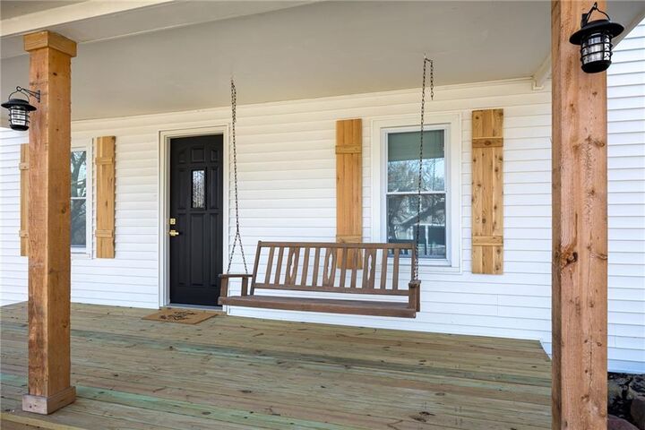 Property Photo:  106 North Street  MO 64028 