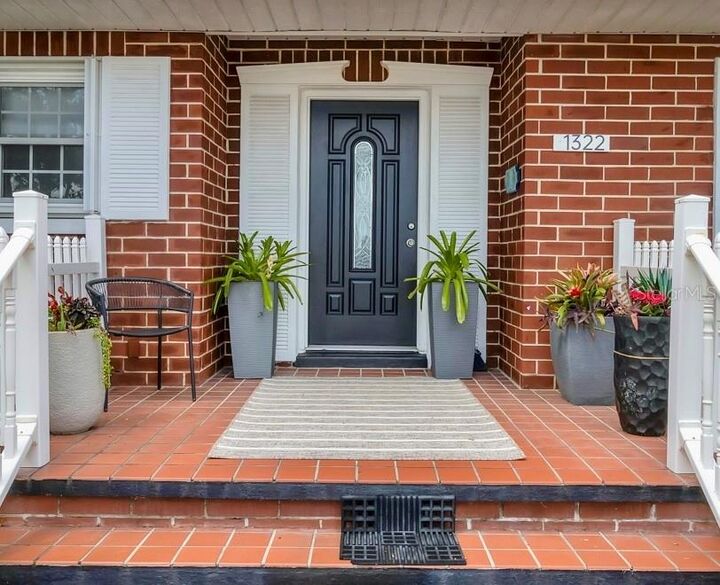 Property Photo:  1322 Riverside Drive  FL 32780 