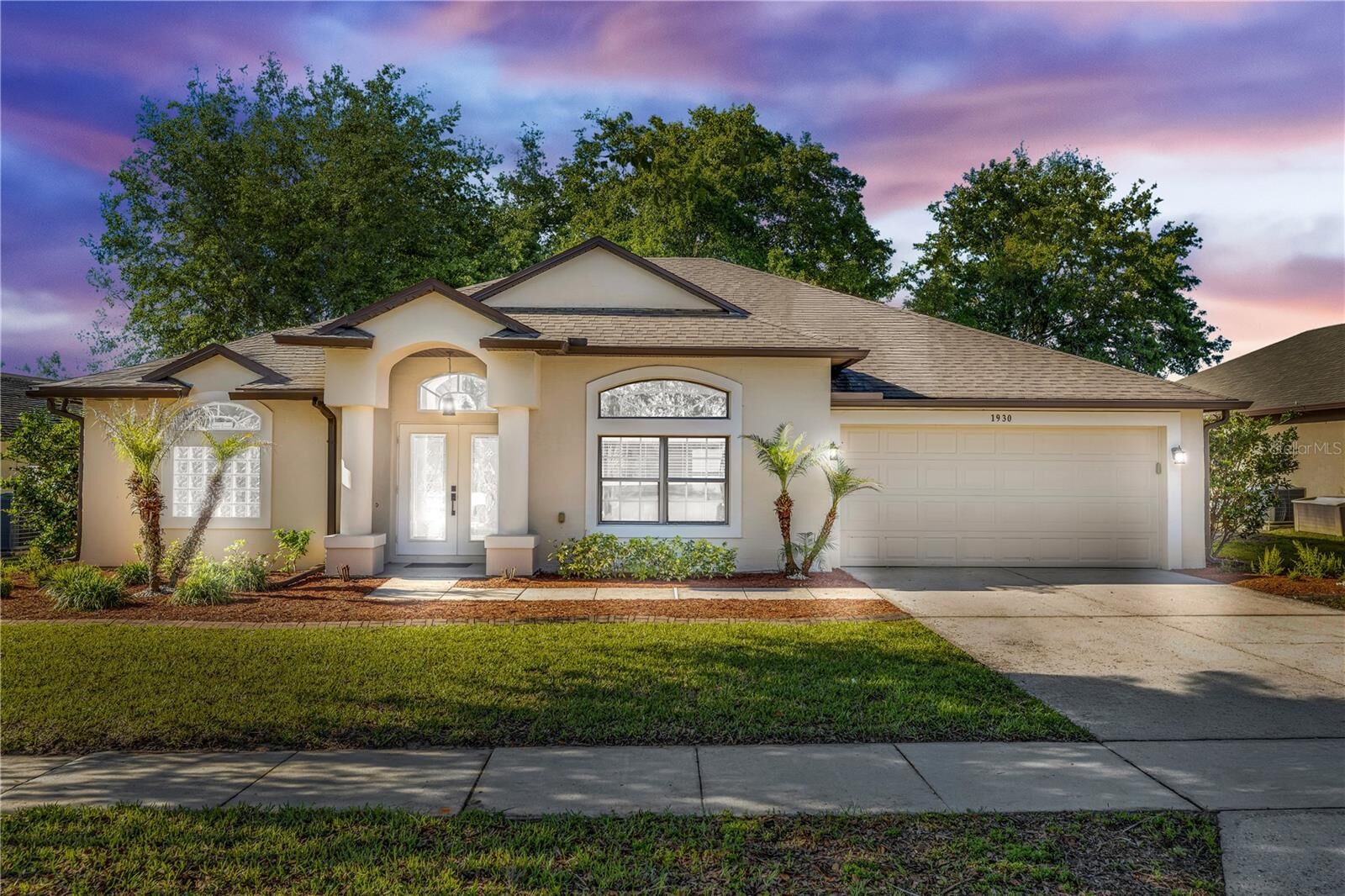 Property Photo:  1930 Golf Oak Drive  FL 32763 