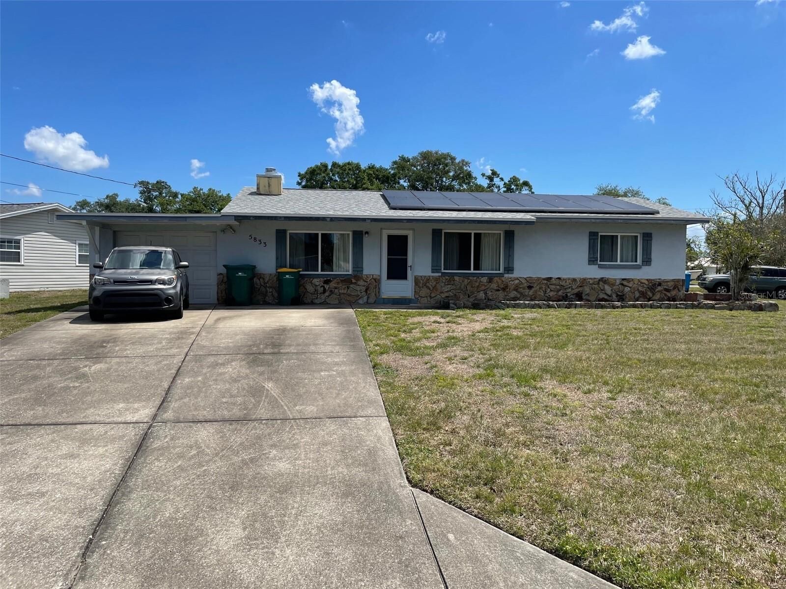 Property Photo:  5833 McKee Lake Drive N  FL 33709 