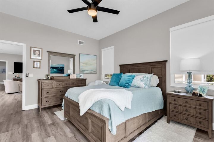 Property Photo:  276 Lewis Circle 112  FL 33950 