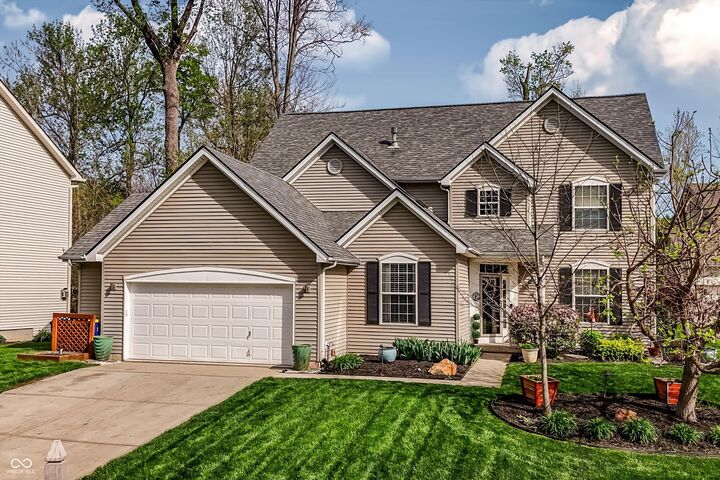 Property Photo: 10328 Ridge Line Court IN 46236