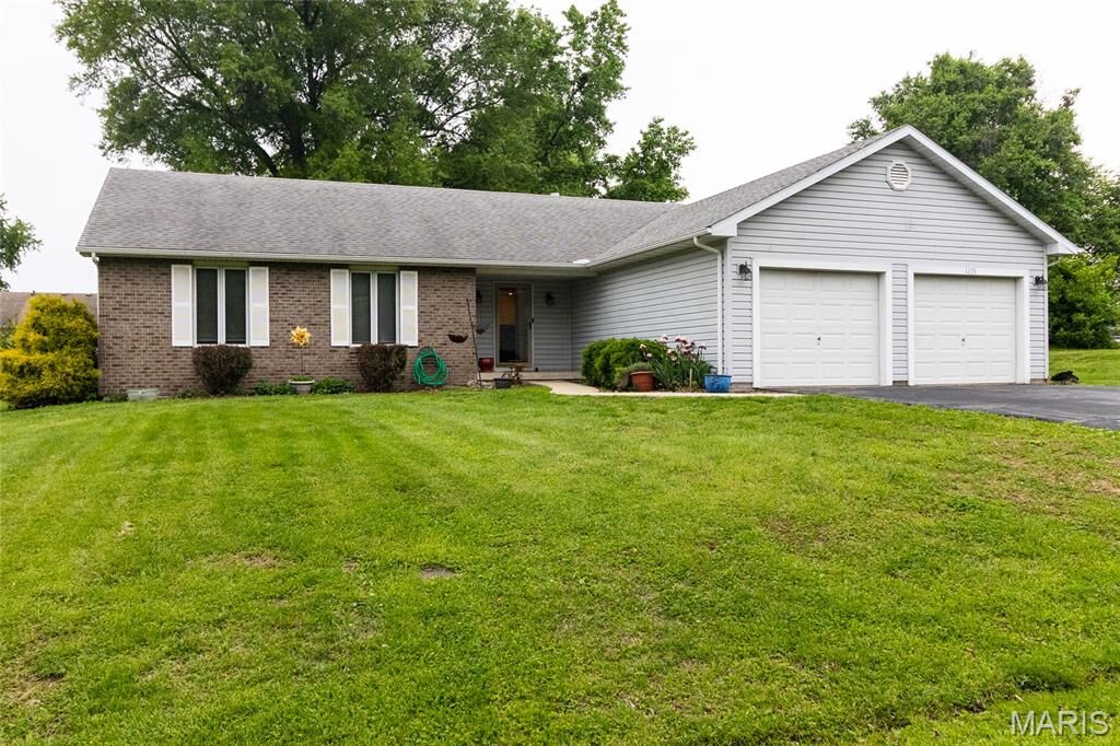 Property Photo:  1175 San Juan Drive  IL 62025 