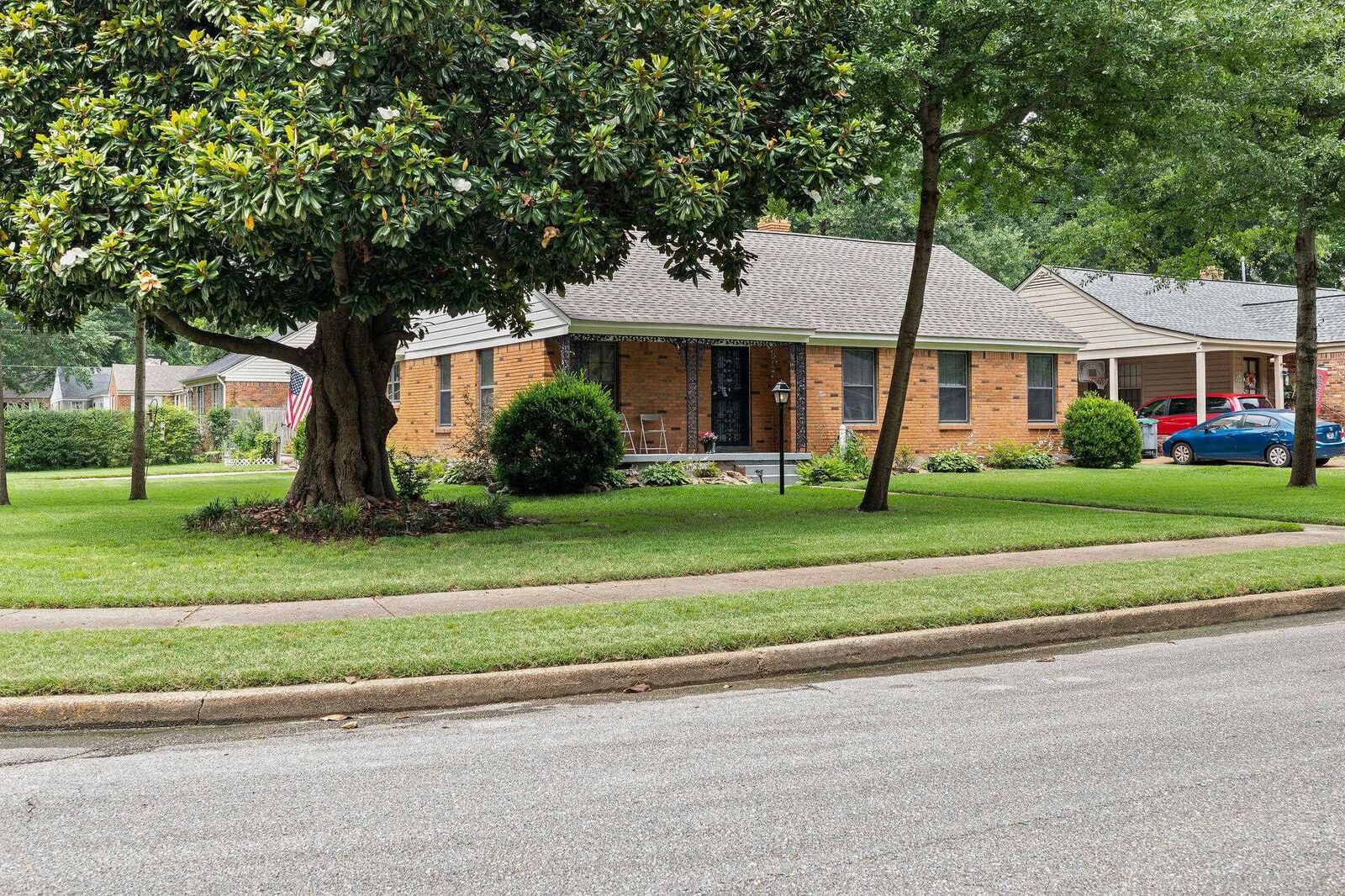 Property Photo:  5250 Sequoia Ave  TN 38120 