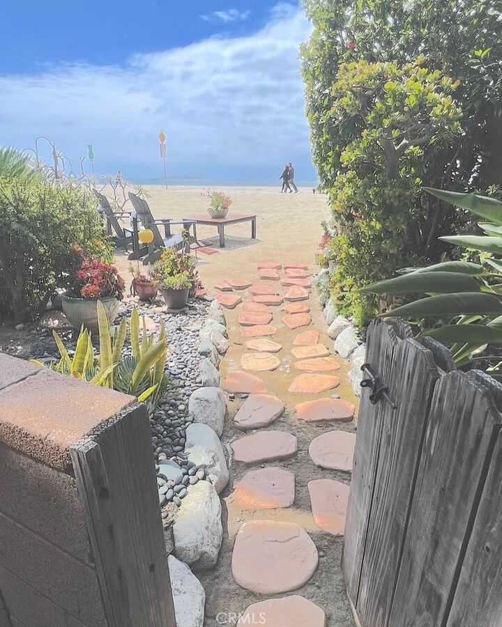 Property Photo:  1200 E Ocean 12  CA 90802 