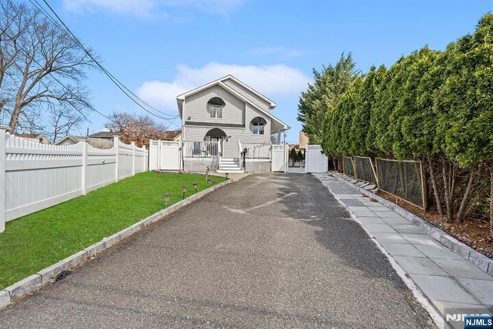 Property Photo:  70 Coger Street  NJ 07663 