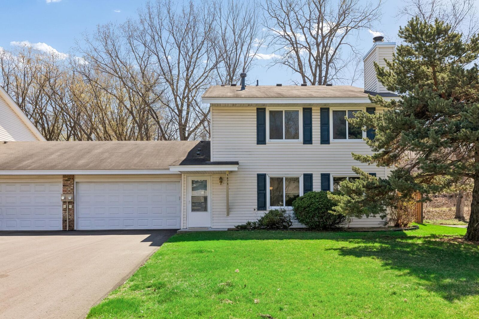 Property Photo:  3873 Dolomite Drive  MN 55122 