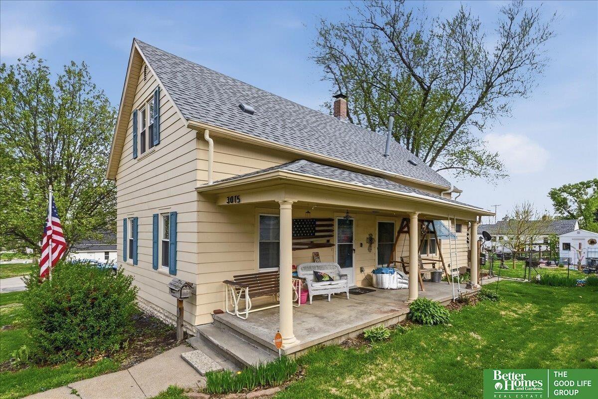 Property Photo: 3015 Grebe Street NE 68112