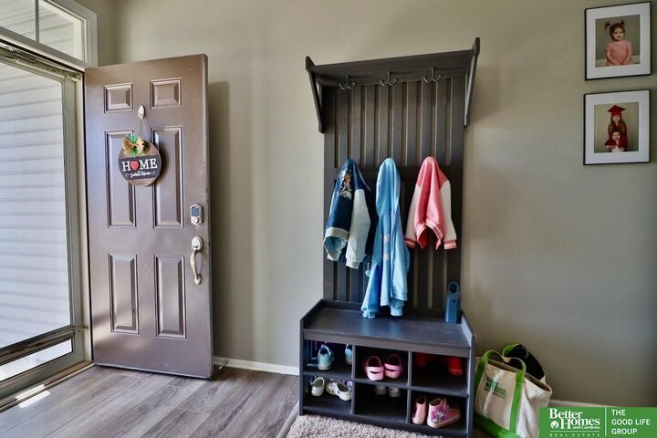 Property Photo:  7752 N 107 Street  NE 68122 