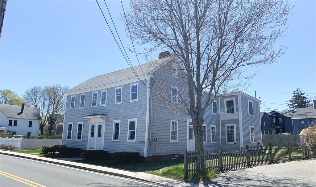 Property Photo:  246 Water St 2  MA 01950 