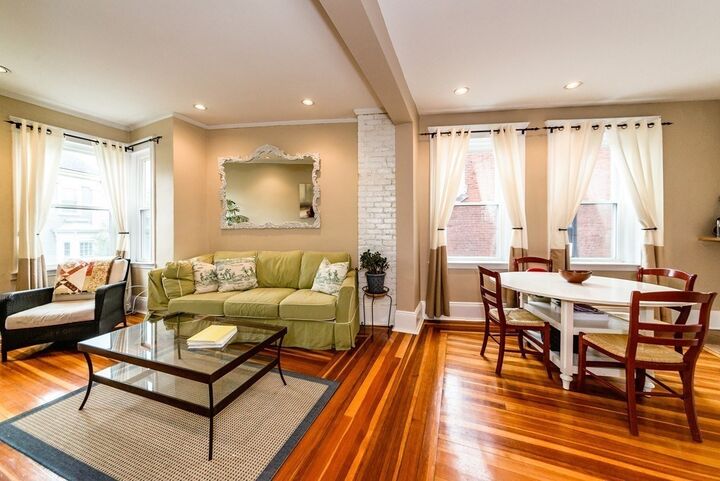 Property Photo:  64 Chestnut St 3  MA 02129 