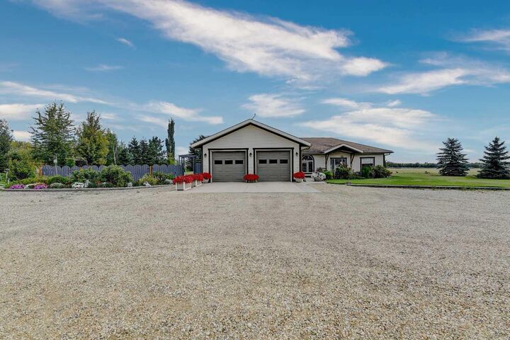 71355 Range Road 261 — photo 1