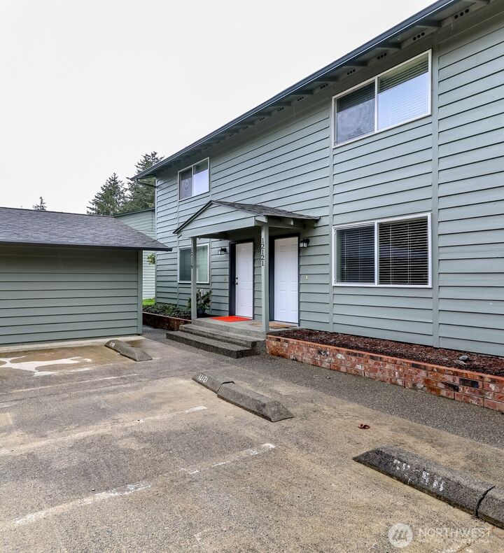 Property Photo:  12123  125th Avenue Ct E  WA 98374 