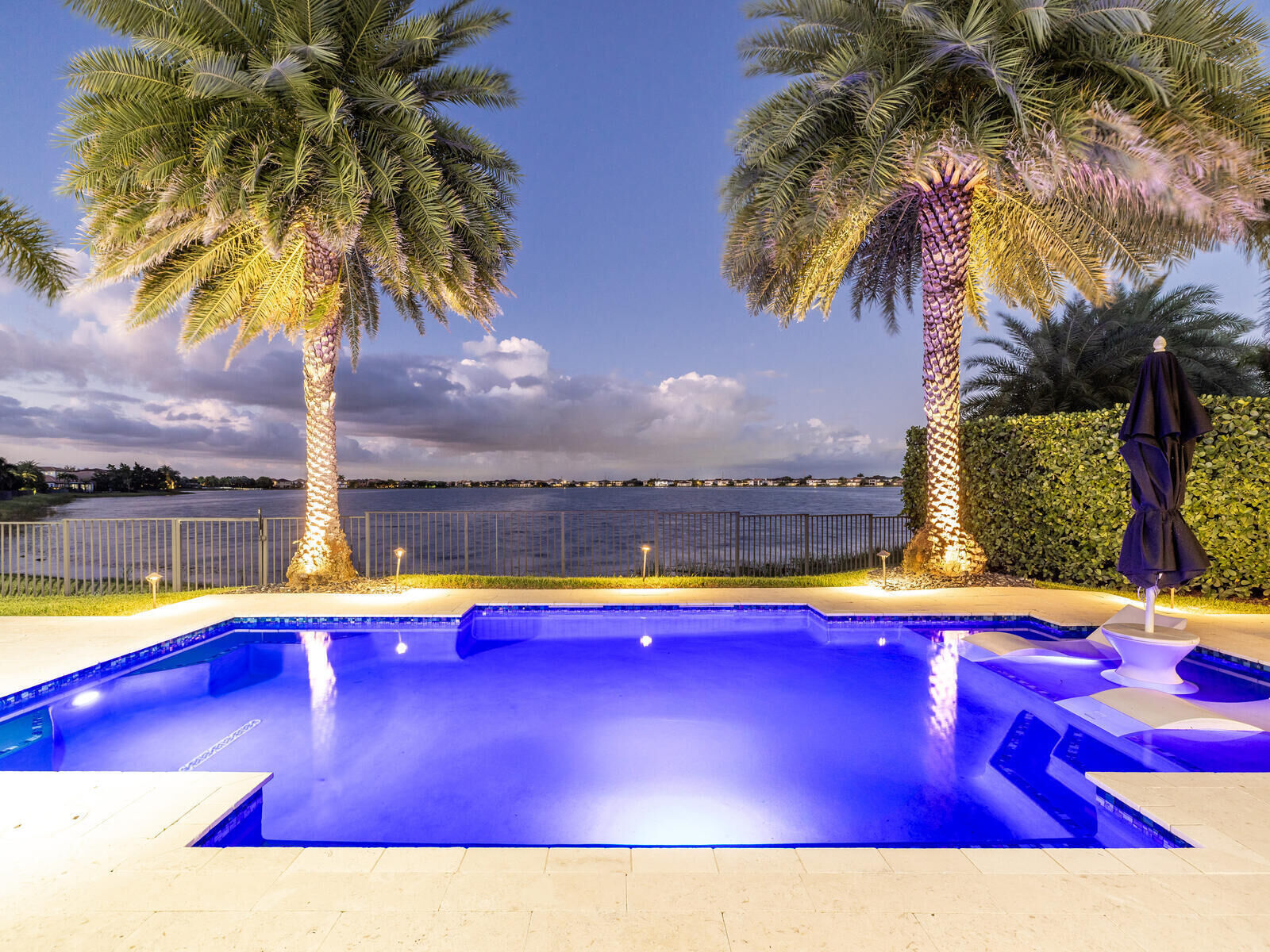 Property Photo:  11691 W Watercrest Cir Circle W  FL 33076 