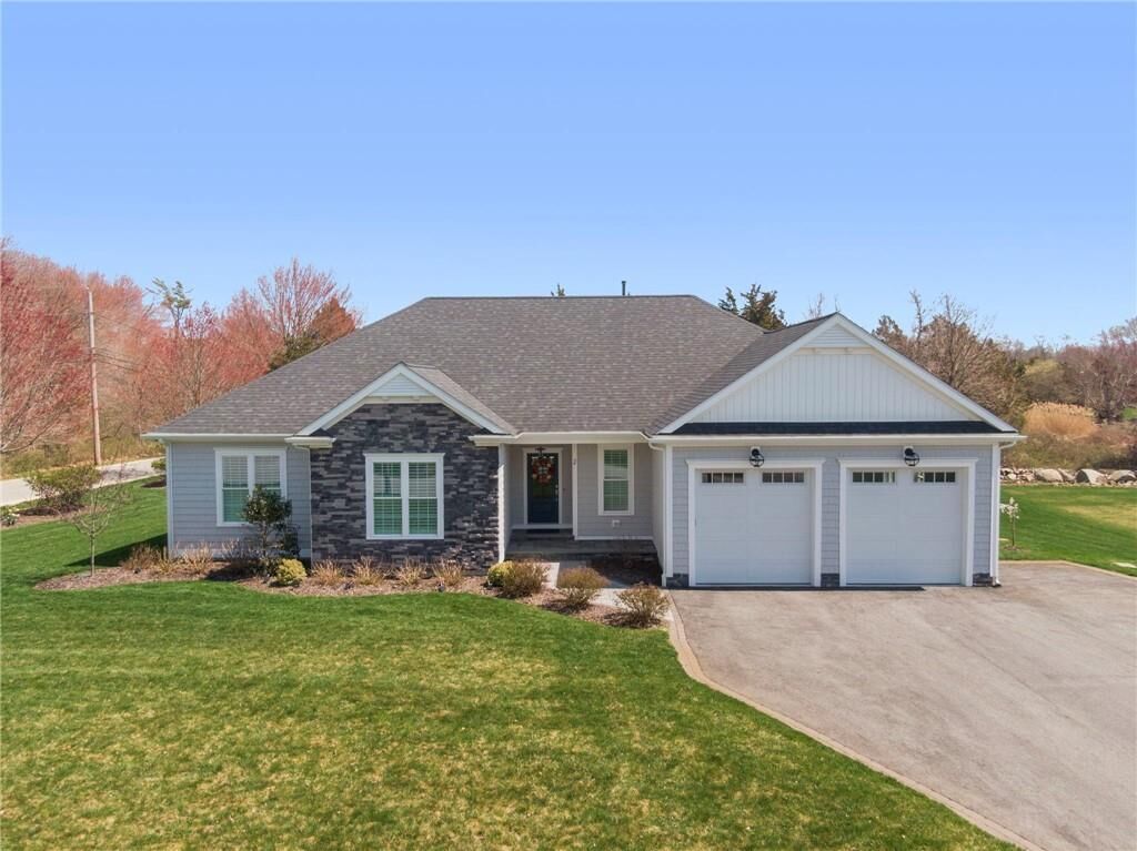 Property Photo:  2 Waterview Lane  RI 02885 