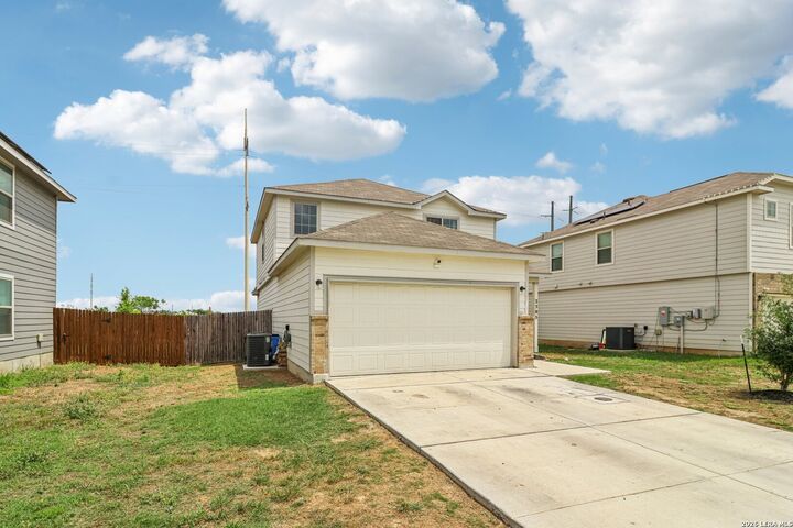 Property Photo:  2505 Dino Dr  TX 78155 