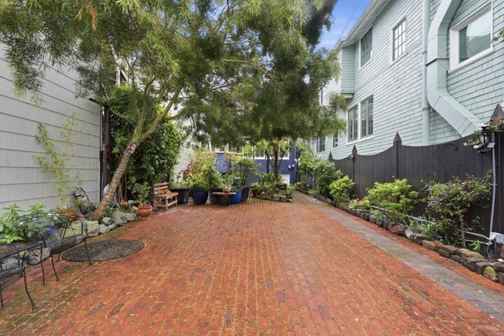 Property Photo:  811 Balboa Street  CA 94118 