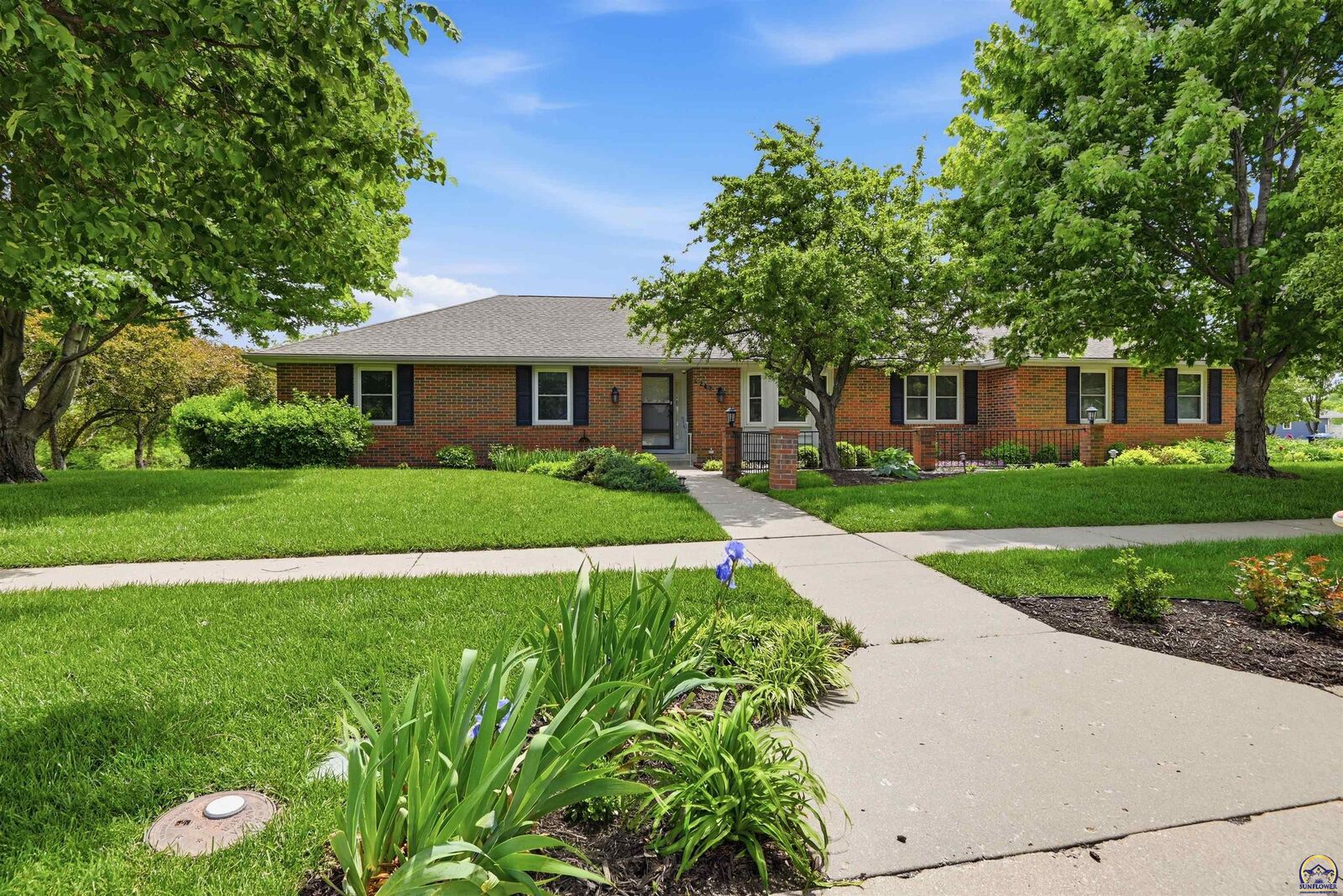 Property Photo:  4246 SW Colly Creek Ct  KS 66610 