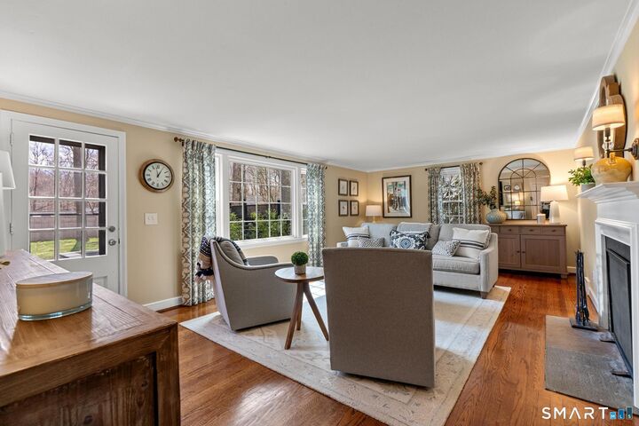 Property Photo:  137 Pioneer Drive  CT 06117 