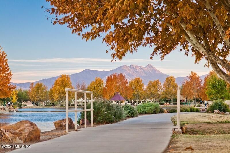 Property Photo: 553 W Calle Media Luz AZ 85629