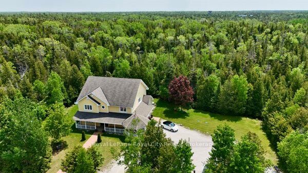 Property Photo: 13 Elgin Street ON N0H 2R0