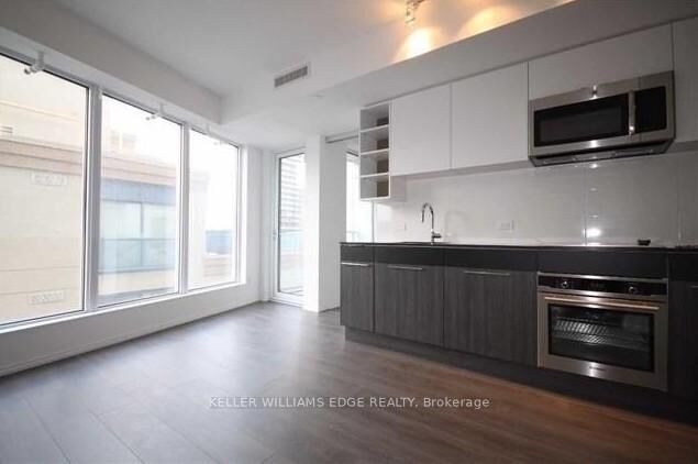 Property Photo:  68 Shuter Street 1009  ON M5B 1B4 