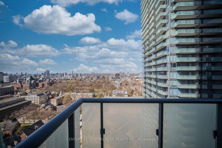 Property Photo:  1080 Bay Street 2104  ON M5S 0A5 