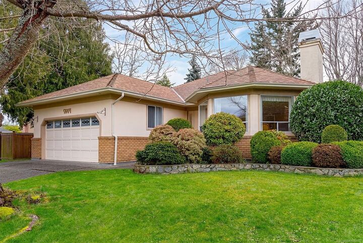 Property Photo:  4604 Sunnymead Way  BC V8Y 3B7 