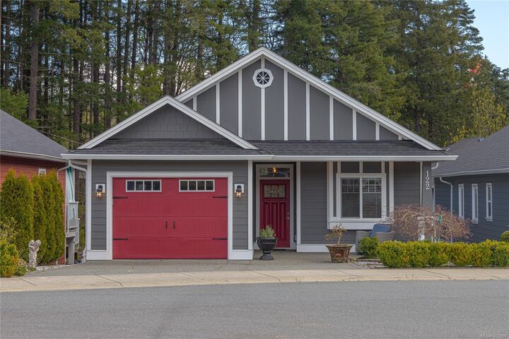 122 Village Way — photo 1