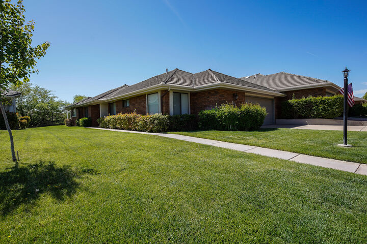 Property Photo:  875 W Rio Virgin Dr 268  UT 84790 