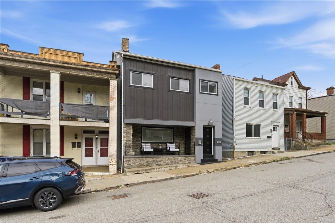 Property Photo:  134 Southern Ave  PA 15211 
