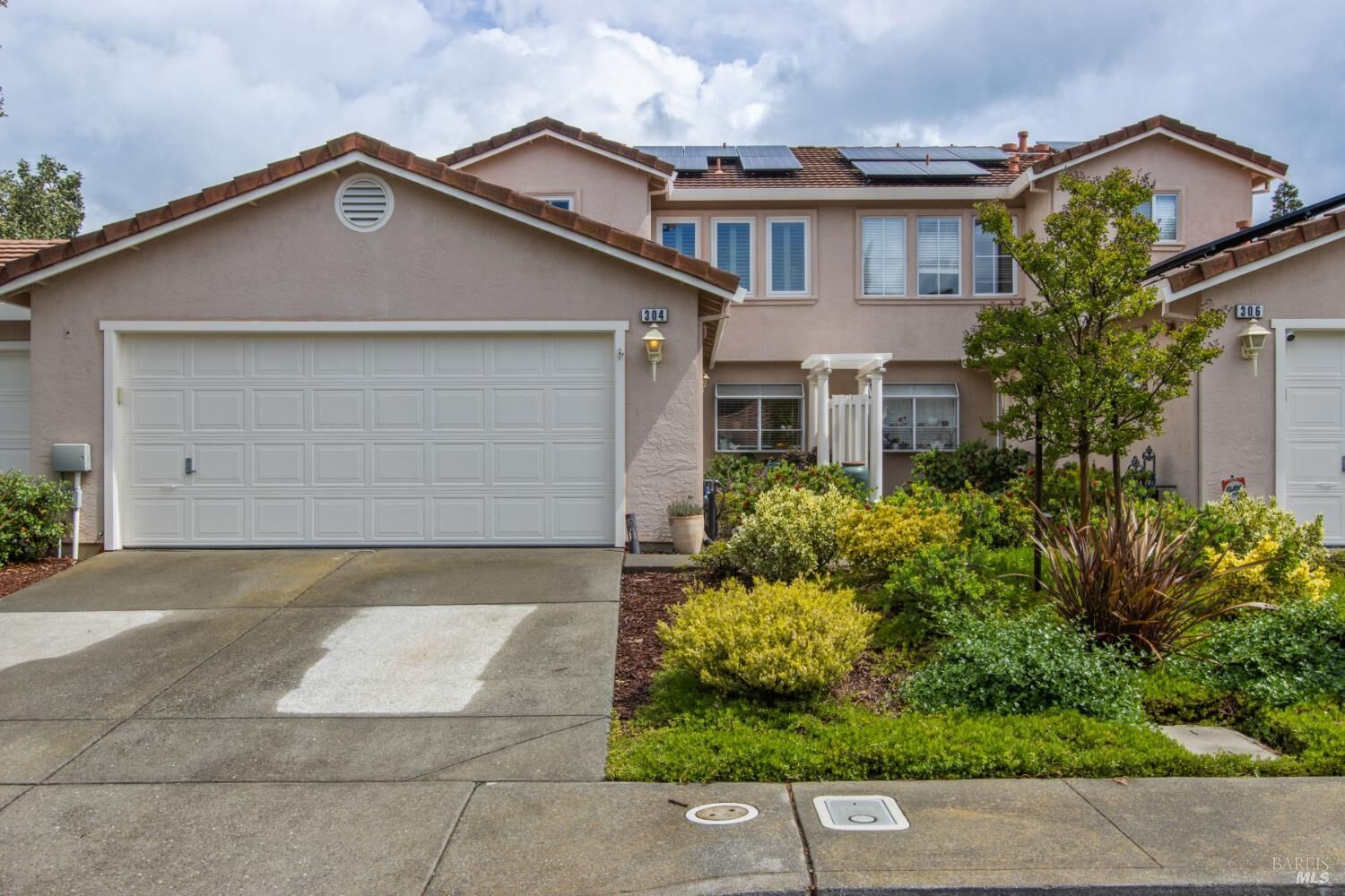 Property Photo:  304 Columbia Circle  CA 94510 