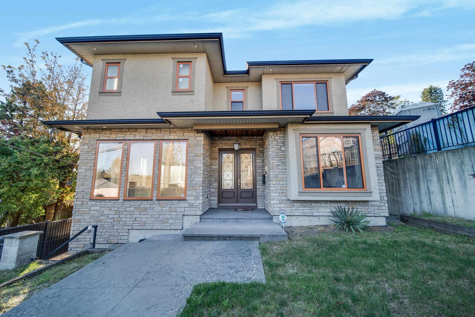 Property Photo: 8543 Royal Oak Avenue BC V5J 4L5