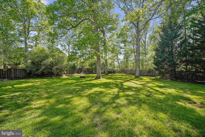 Property Photo:  13113 Willow Edge Court  VA 20124 