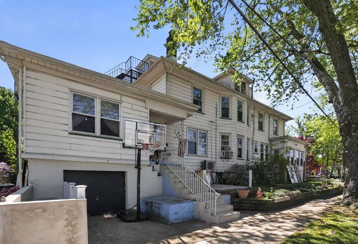 Property Photo:  401 Comly  NJ 08107 