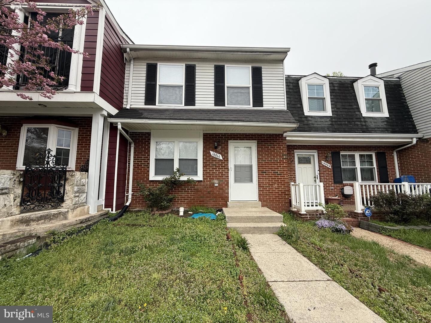 Property Photo:  14866 Dorian Drive  VA 22193 