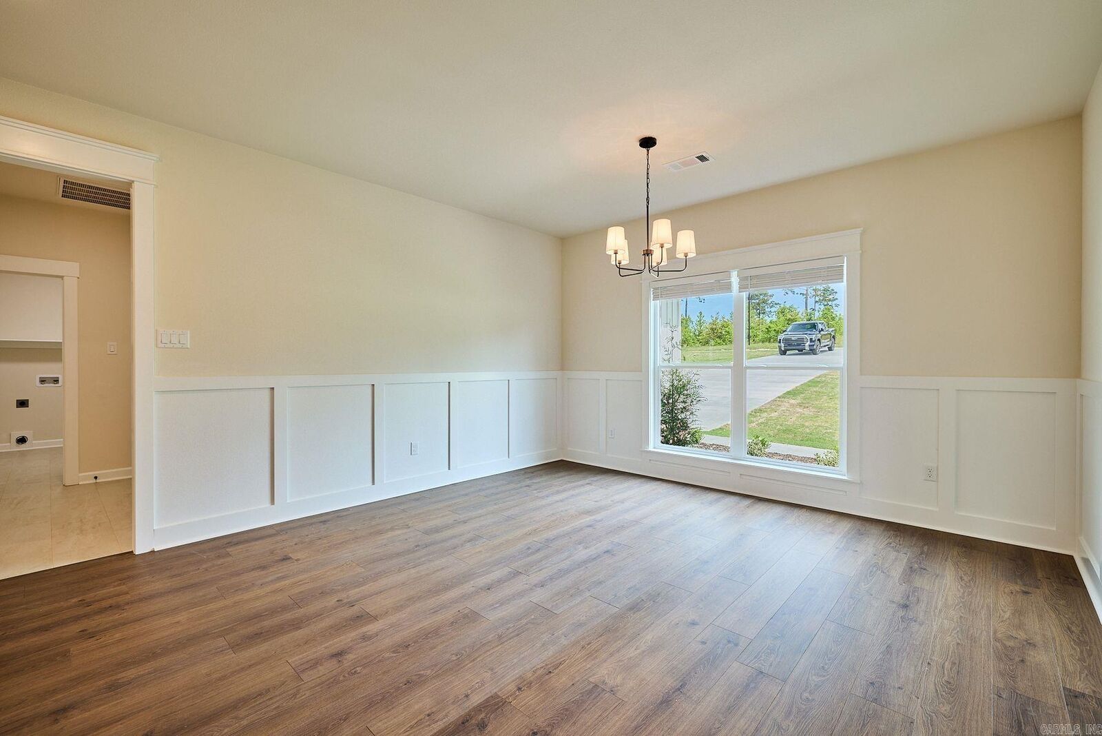 Property Photo:  10573 W Miller Sardis Road  AR 72011 