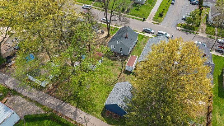 Property Photo: 515 Taylor Street OH 43701