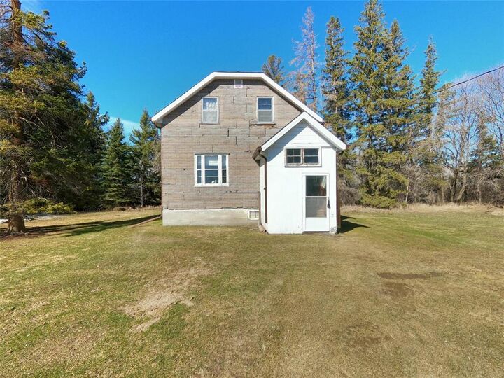 Property Photo:  37141 Mile 66N Road  MB R0E 0C0 