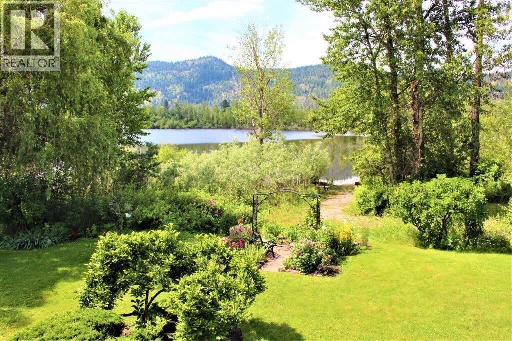 Property Photo: 415 Commonwealth Road 1121 BC V4V 2M4