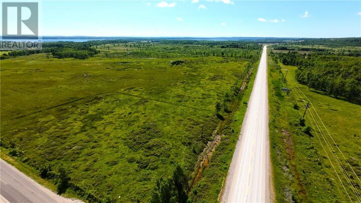 Na White'S Point & Hwy.no.6 Road — photo 1