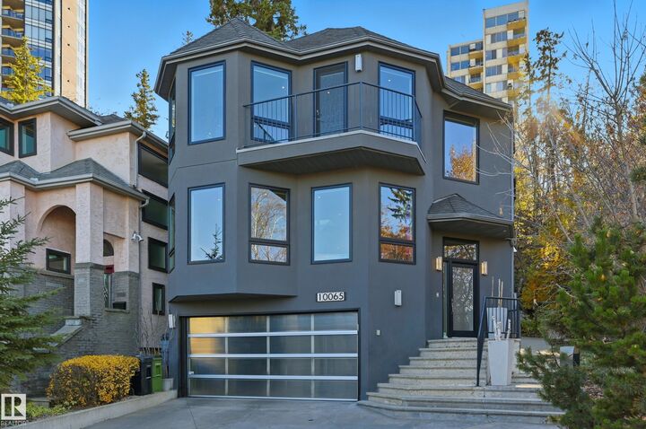 Property Photo:  10065 90 Avenue NW  AB T6E 4X2 